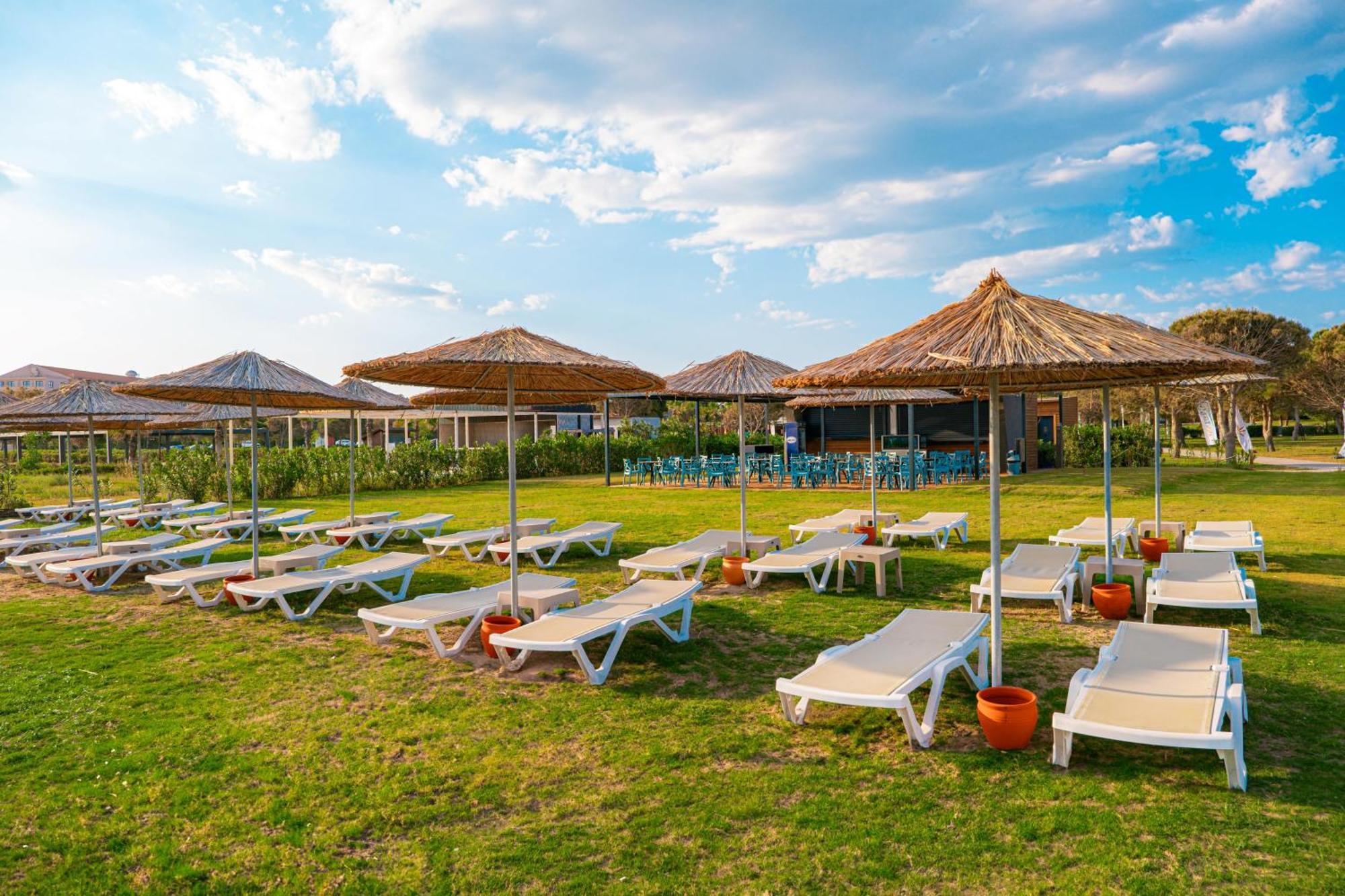 Hotel The X Belek Exterior foto